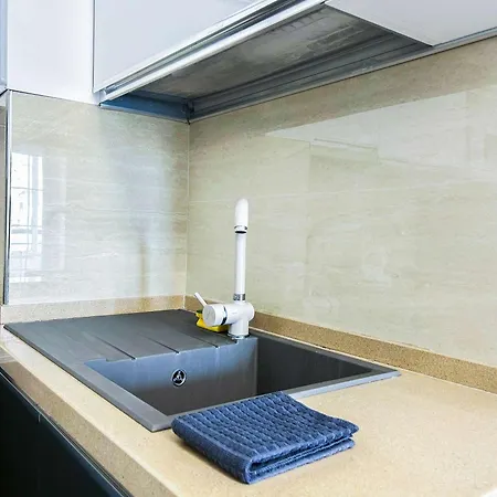 Apartment Blue Marine 511 *